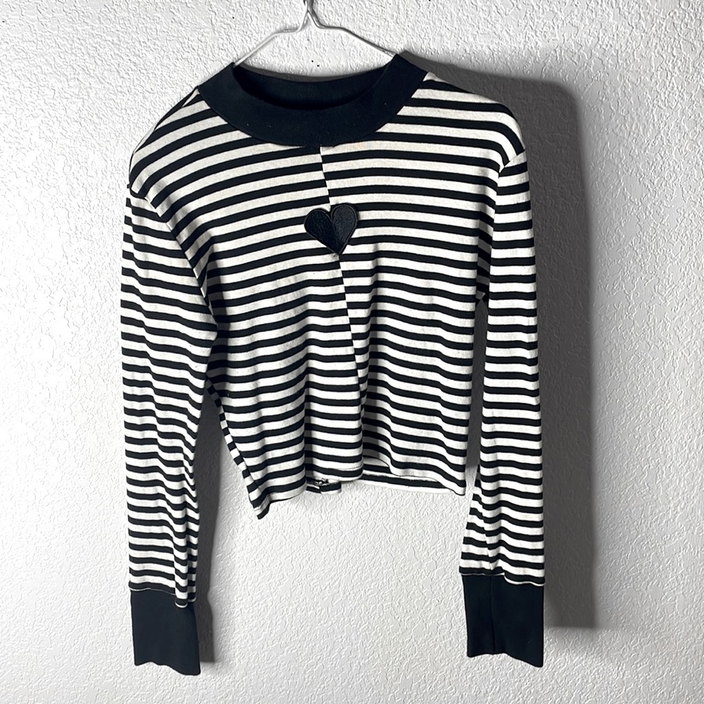 Black and White Striped “Heart” Long-sleeve Crop